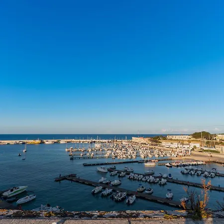 Venere Centro Storico بيت للعطل أوترانتو